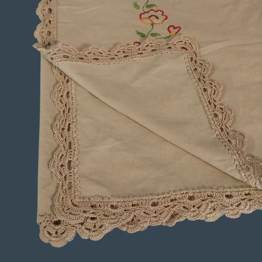 Embroidered Flowers Floral Table Runner Dresser Scarf With Crocheted Edges 57